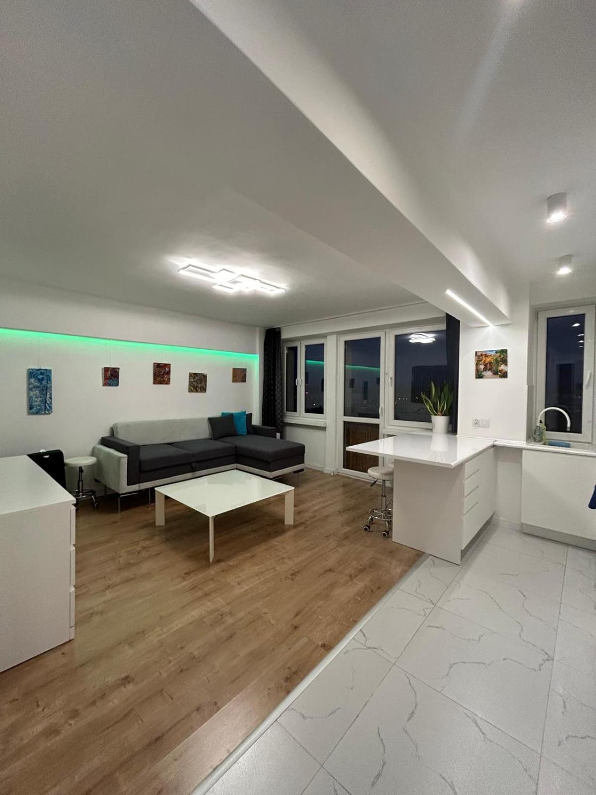 Sky Apartment Przy Aqua Parku Apartment *